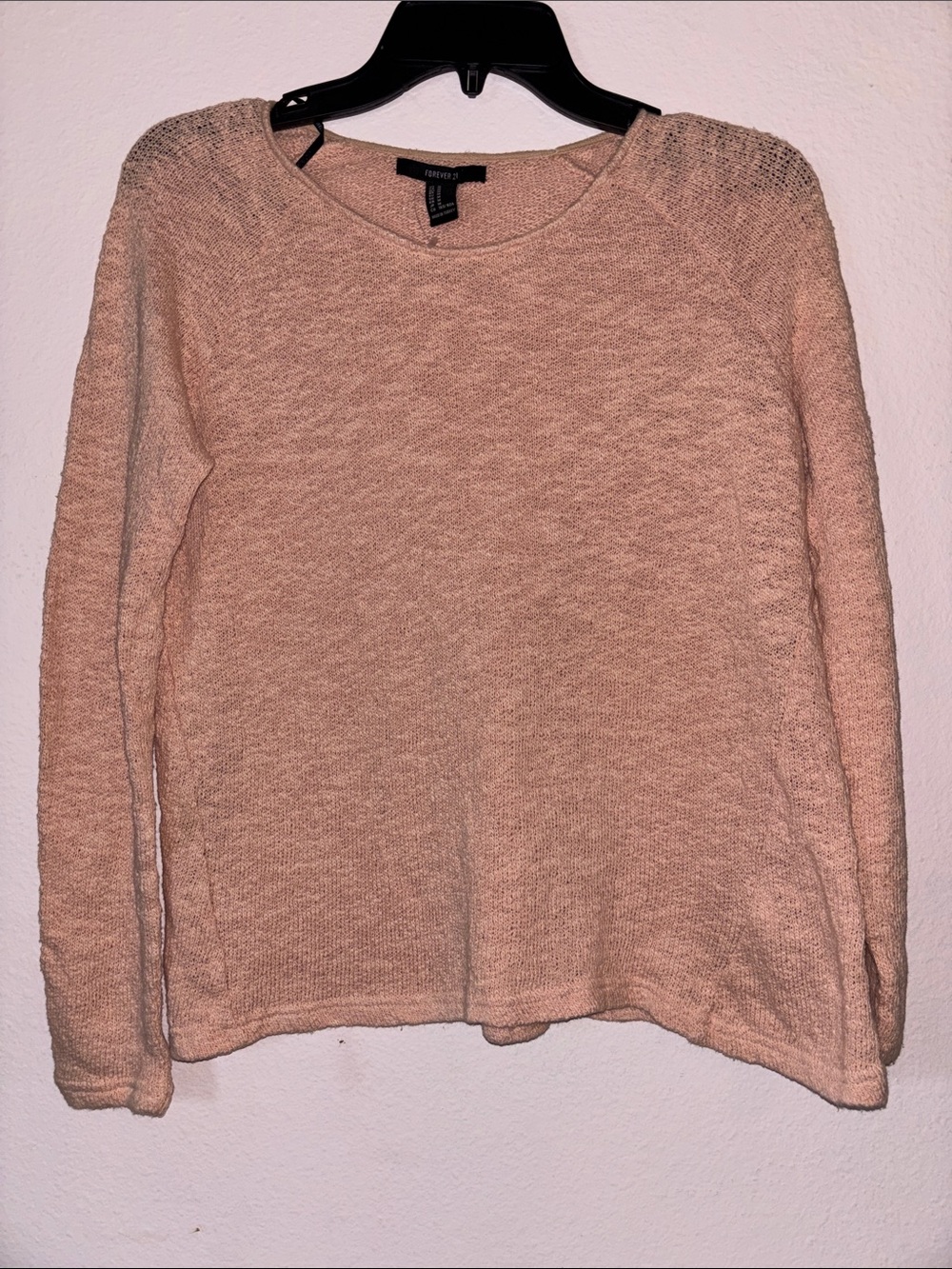 Forever 21 Blush Pink Fine Knit Crewneck Pullover Sweater Size M
